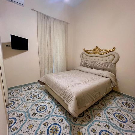Bed and Breakfast Beb Rosy à Naples Extérieur photo